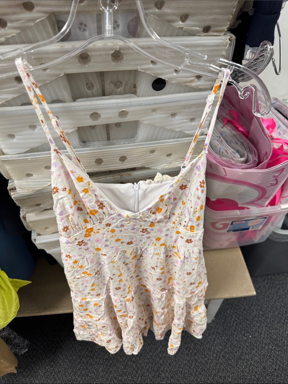 La hearts dress small // 080619 - Picture 1 of 1